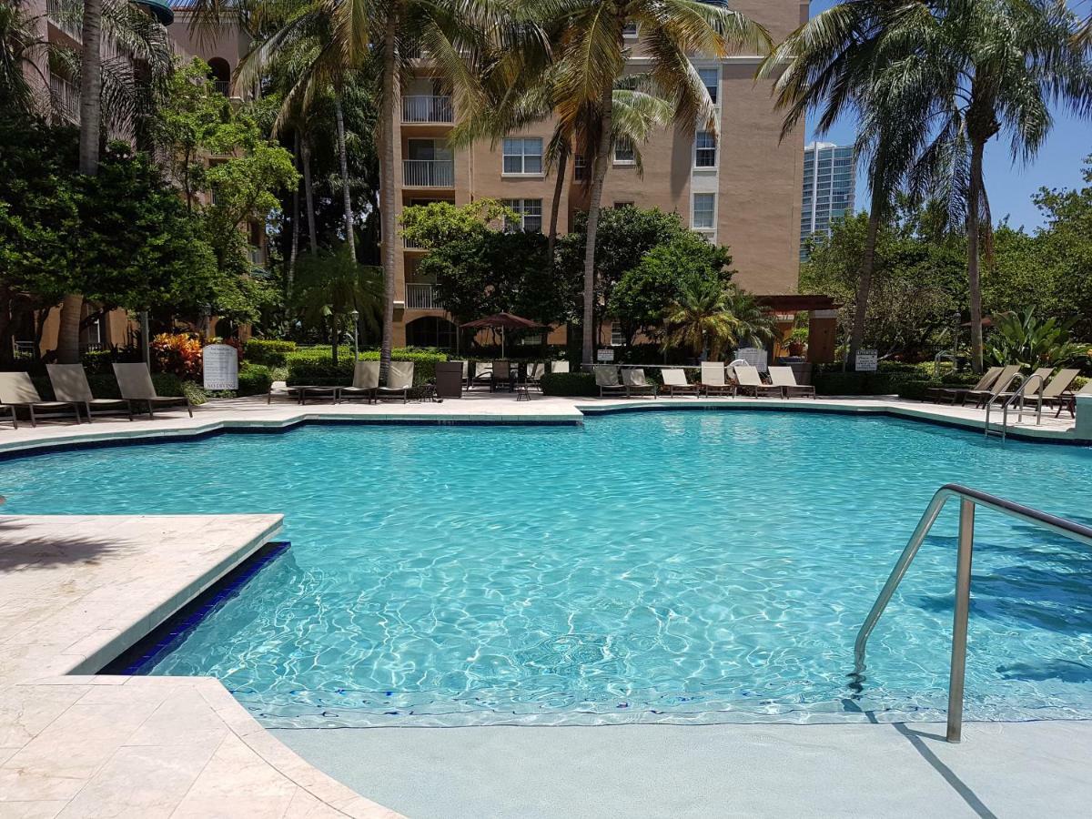 Yacht Club Aventura 2Br + 2Ba Daire Miami Dış mekan fotoğraf